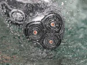 electric shaver in water