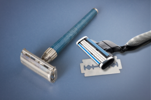 single blade and multi-blade razor